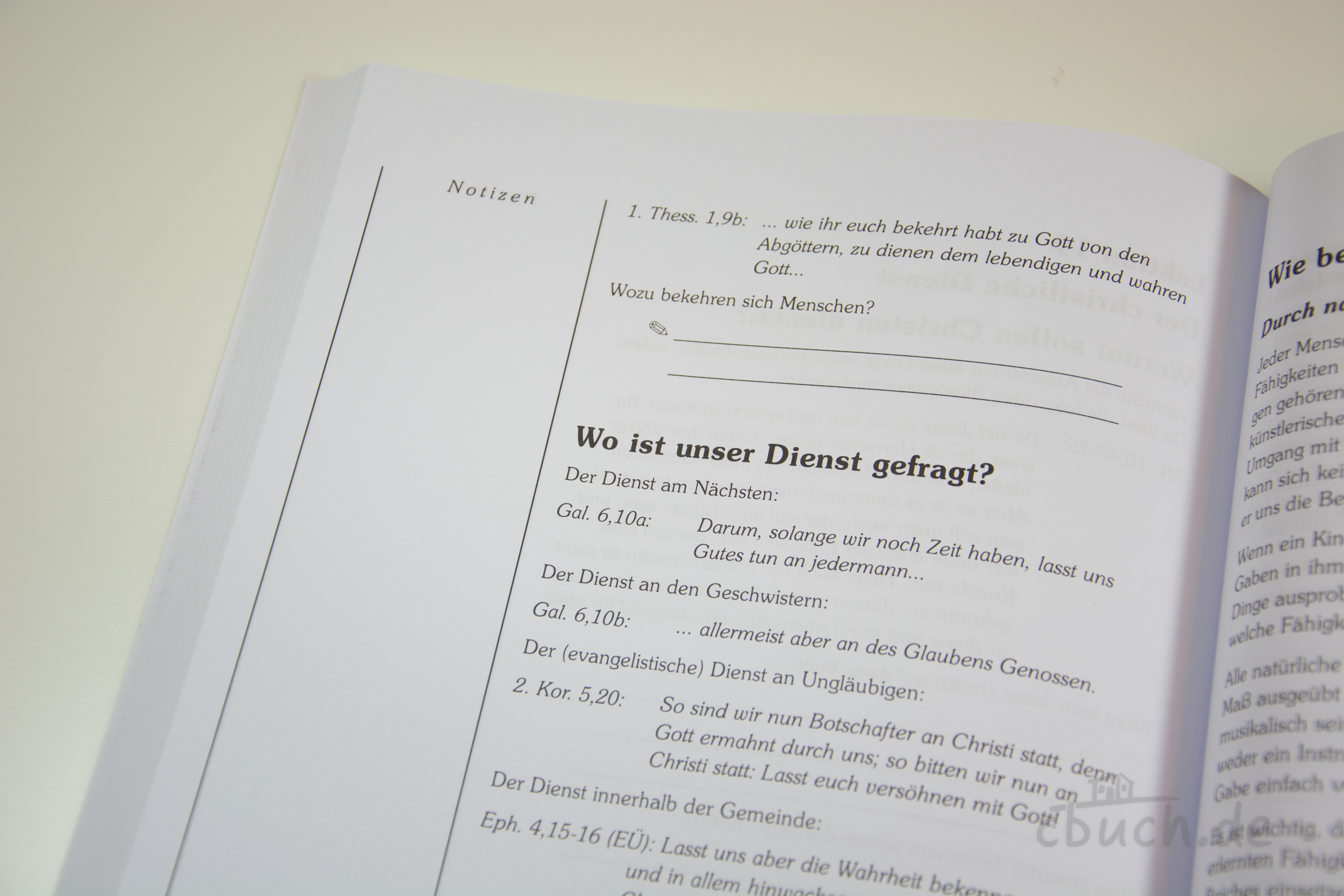 Innenansicht des Buches „Machet zu Jüngern - Jüngerschaftskurs“ von CMV mit Kursinhalt und Bibelstellen zur Jüngerschaft und zum christlichen Dienst.