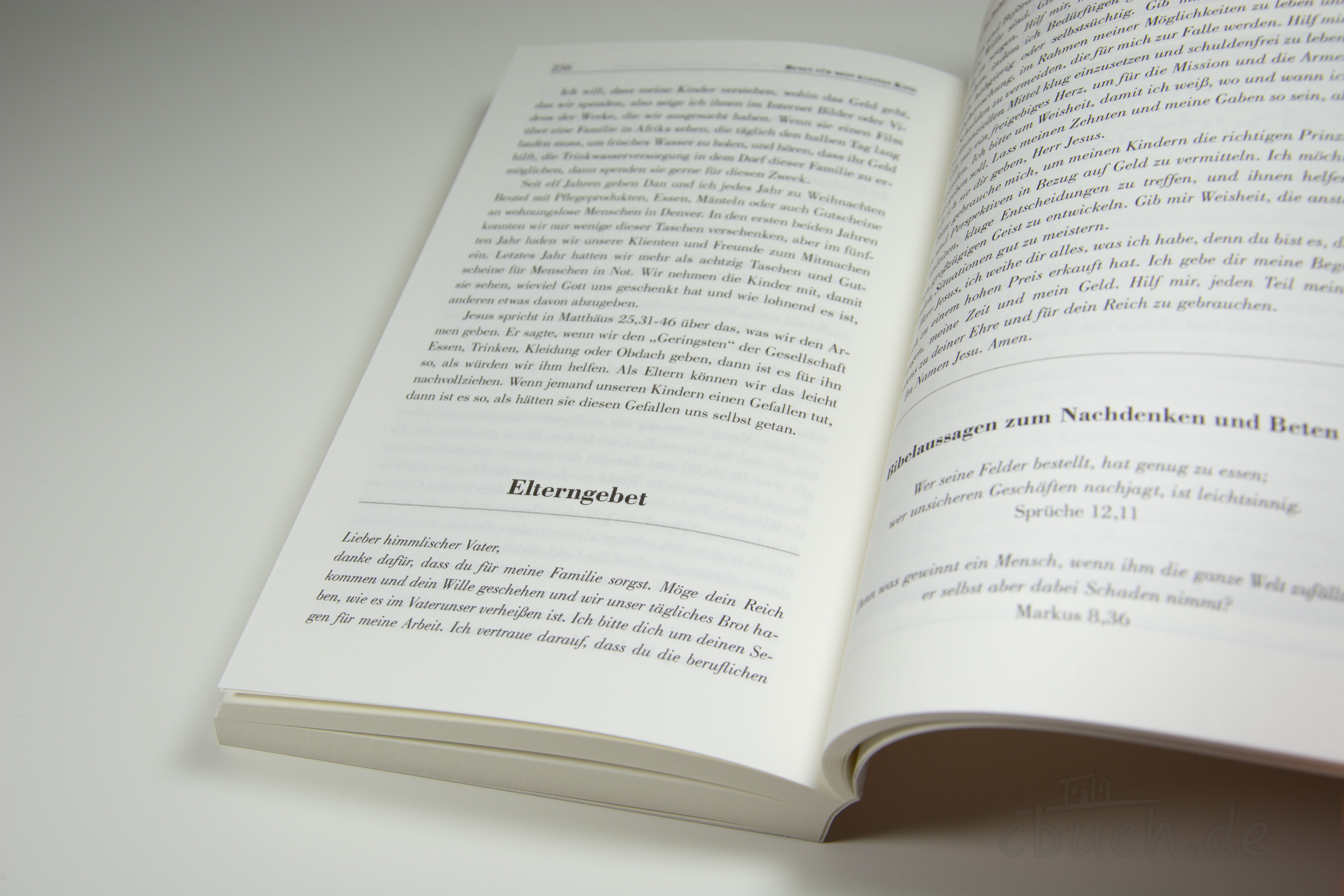 Polimino/Warren: Beten für mein kleines Kind – aufgeschlagenes Buch Aufgeschlagenes Buch „Beten für mein kleines Kind“ von Jennifer Polimino und Carolyn Warren mit geistlichen und praktischen Impulsen für die ersten fünf Jahre, Verlag cap-music.