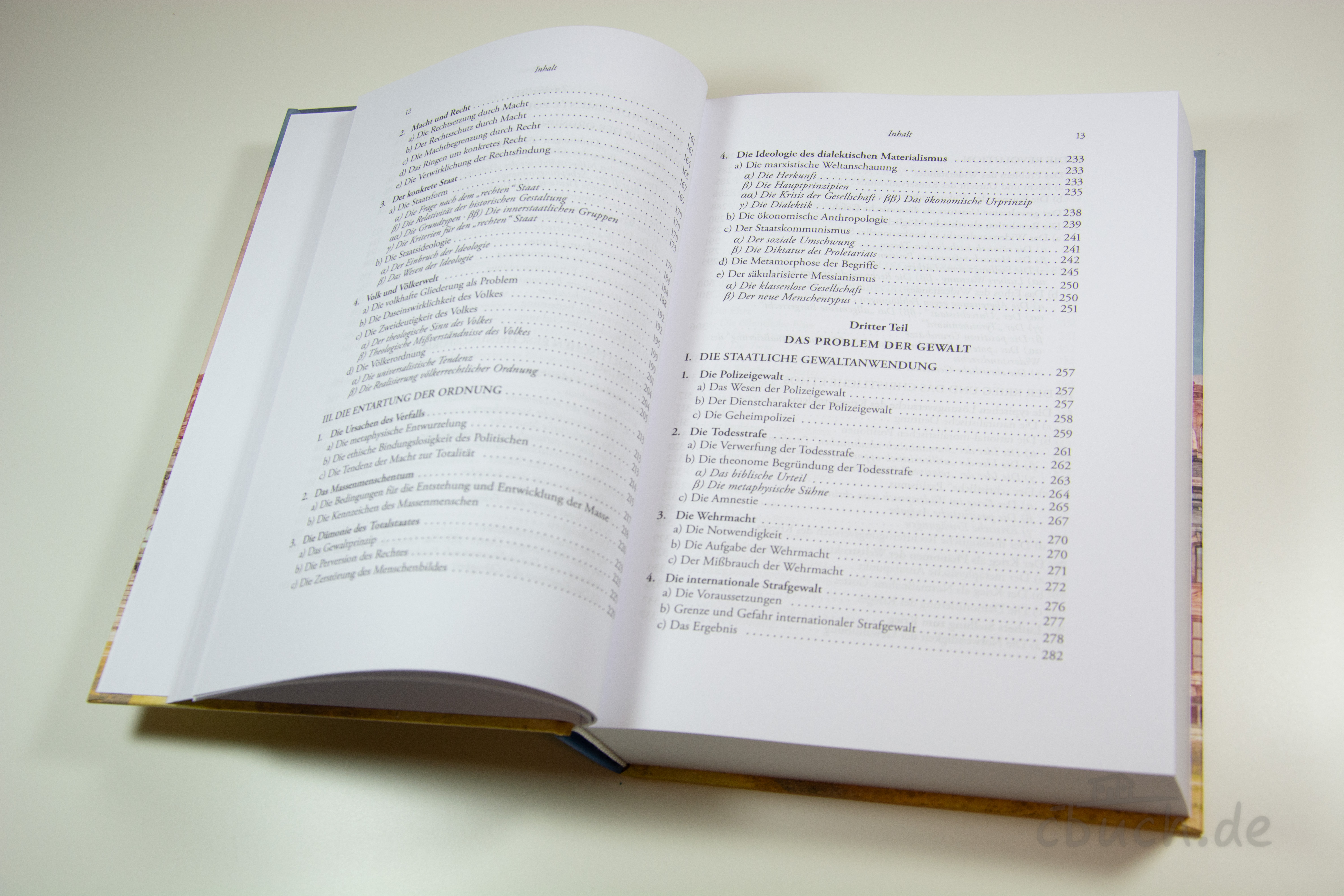 Künneth: Eine Christliche Ethik des Politischen – Inhaltsseiten des Buches Geöffnetes Buch „Künneth: Eine Christliche Ethik des Politischen“ von Sola Gratia Medien mit sichtbarem Inhaltsverzeichnis zur christlichen politischen Ethik, Staat, Gewalt, Krieg und Frieden