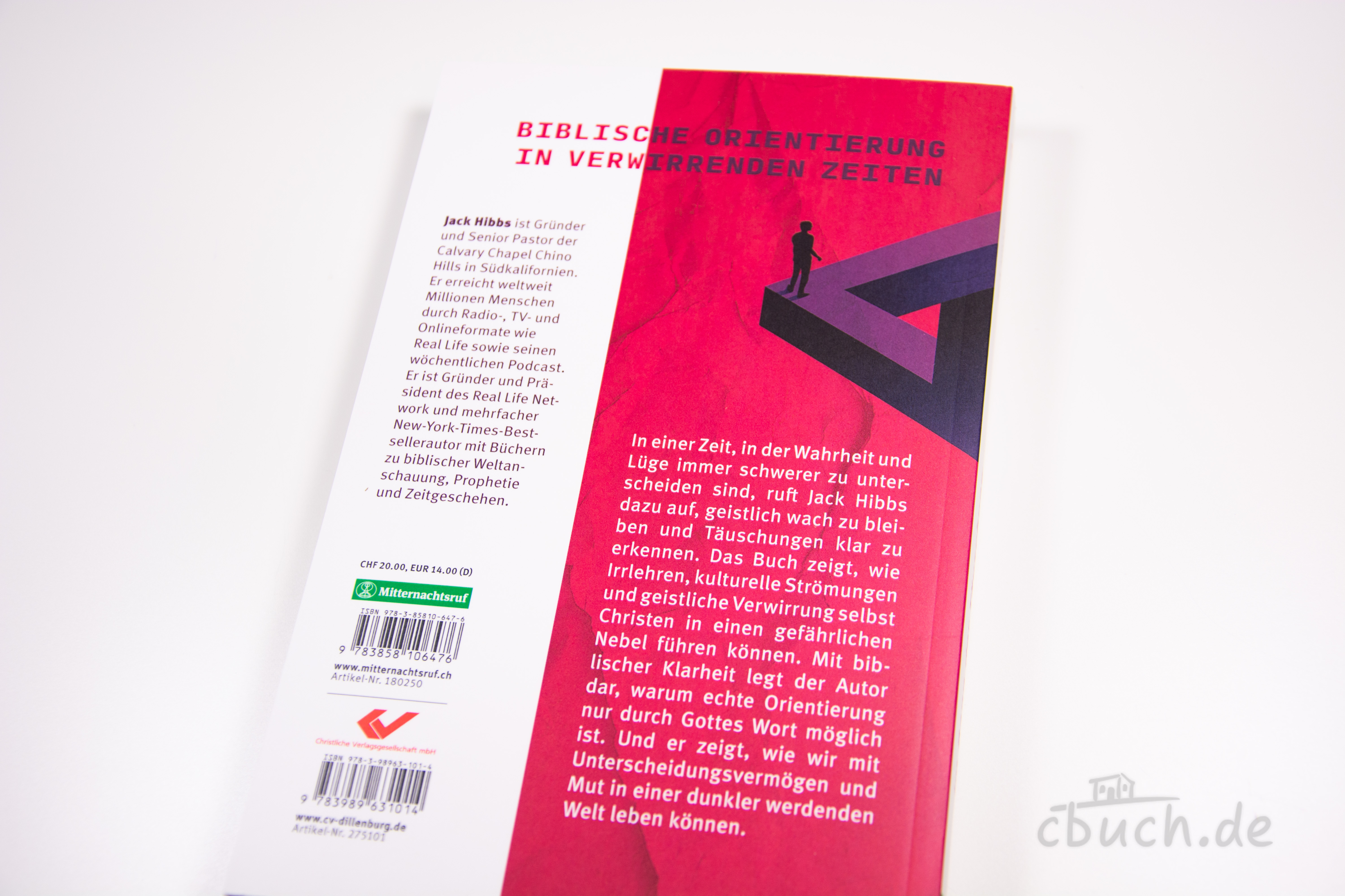 Jack Hibbs: Im Bann der Täuschung – Buchrückseite mit Klappentext Buchrückseite von „Jack Hibbs: Im Bann der Täuschung“ von CV mit Klappentext über geistliches Unterscheidungsvermögen, Irrlehren und biblische Orientierung in verwirrenden Zeiten.