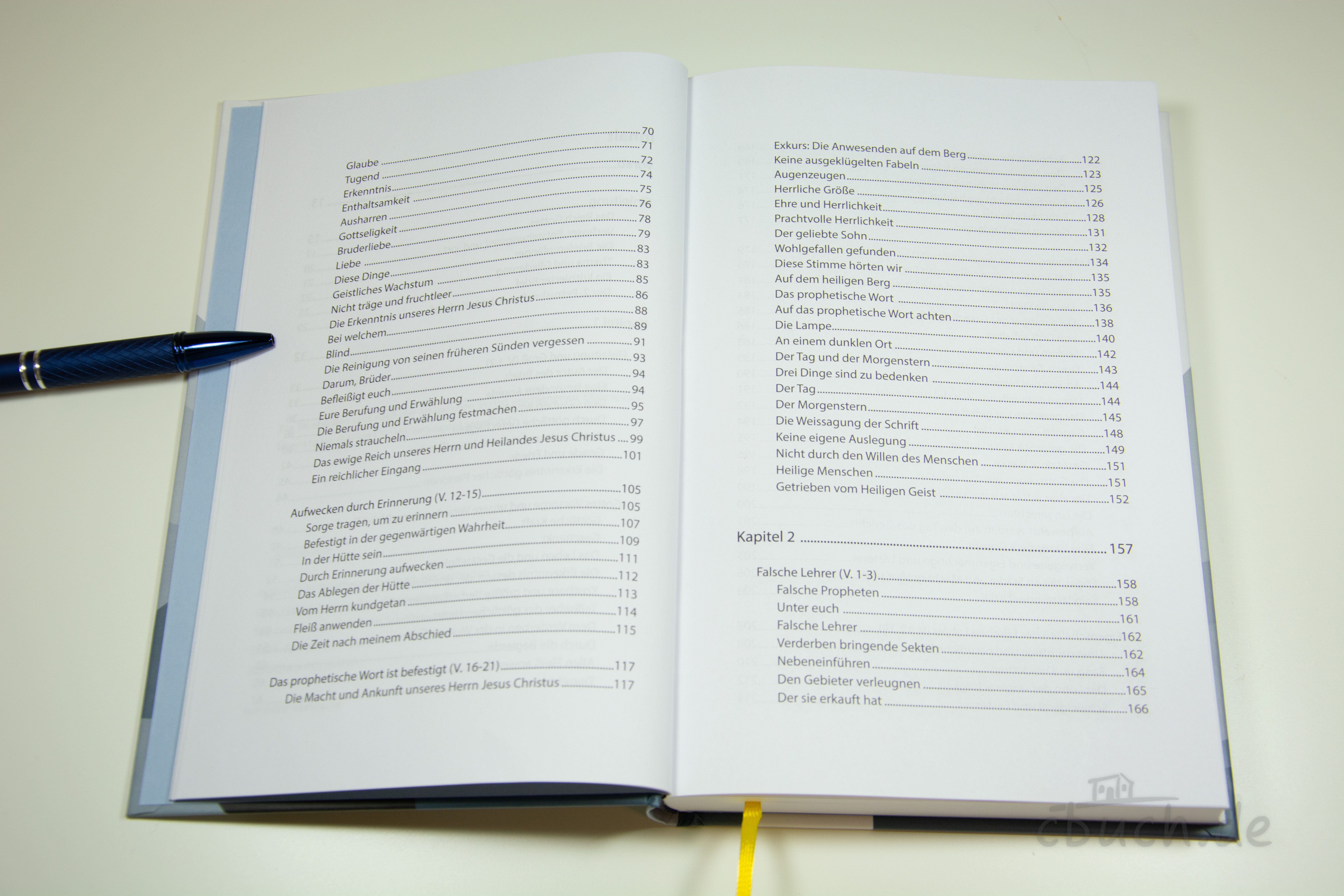 Aufgeschlagenes Buch „Bremicker: Standhaft im Glauben“ von Ernst-August Bremicker mit Inhaltsverzeichnis – leicht verständlicher Kommentar zum 2. Petrusbrief, CSV