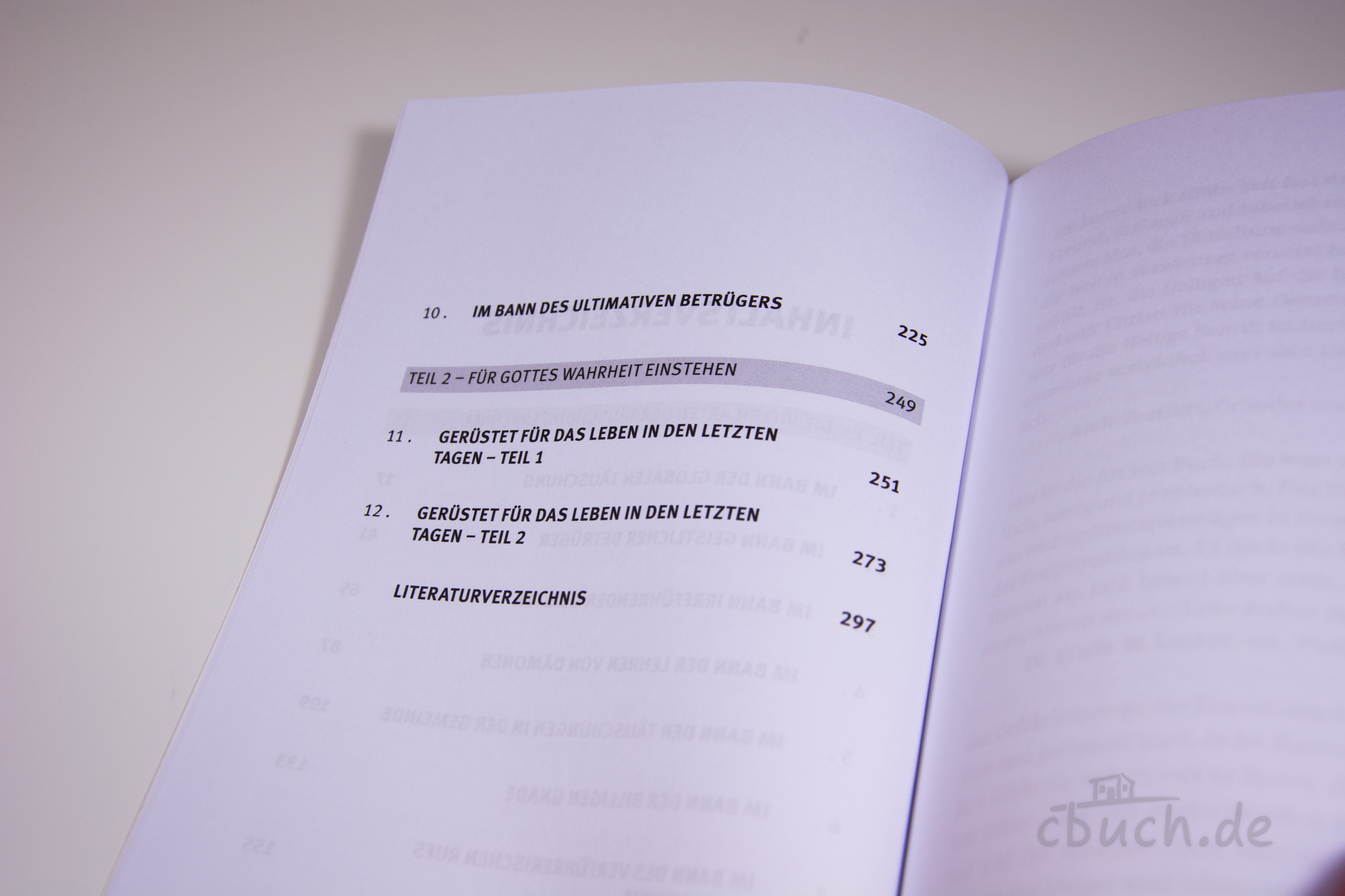 Geöffnete Inhaltsseite des Buches „Hibbs: Im Bann der Täuschung“ von Jack Hibbs, christliches Buch über Wahrheit, Täuschung und geistliches Unterscheidungsvermögen, Verlag CV