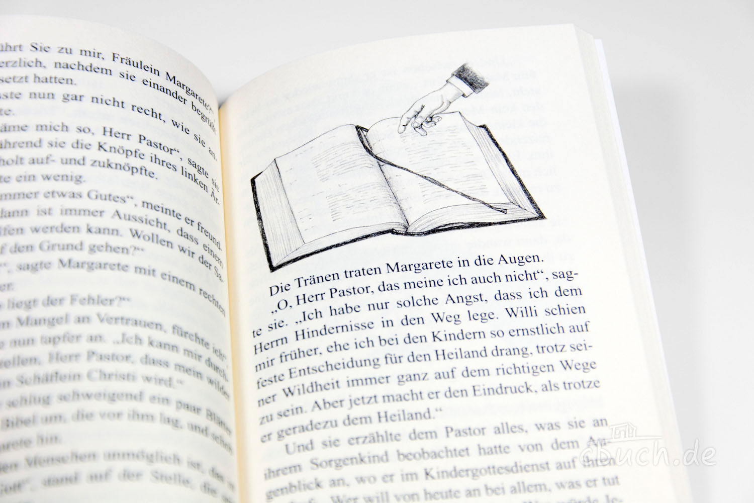 Gezeichnetes Buch mit Hand bei Umblättern der Seite Gezeichnetes Buch mit Hand, die eine Seite umblättert