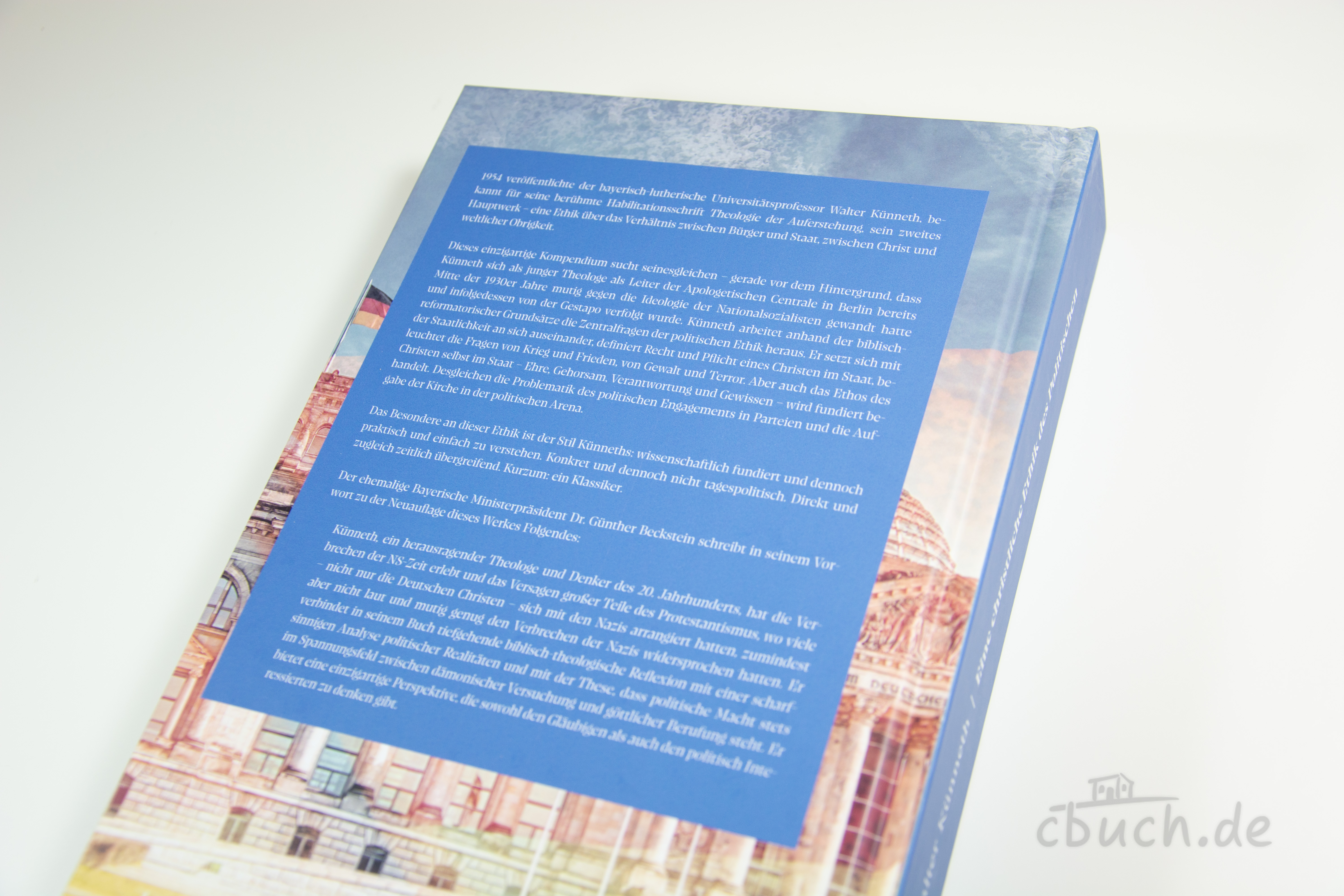 Künneth: Eine Christliche Ethik des Politischen – Buch von Sola Gratia Medien Rückseite des Buches „Künneth: Eine Christliche Ethik des Politischen“ von Sola Gratia Medien über christliche politische Ethik, Staat, Obrigkeit, Krieg, Frieden, Gewalt und Verantwortung des Christen.