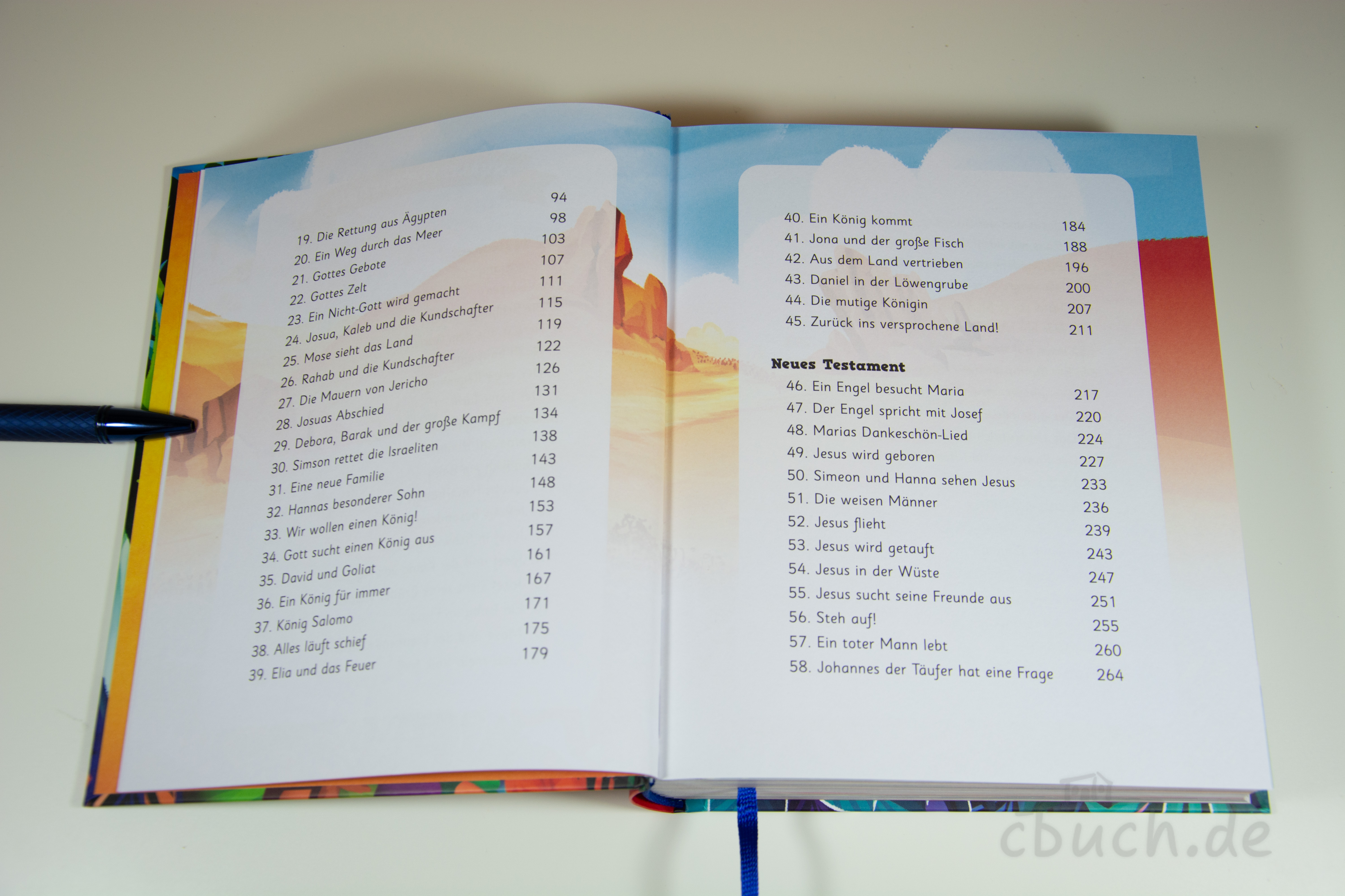 Geöffnetes Kinderbuch mit biblischem Inhaltsverzeichnis und